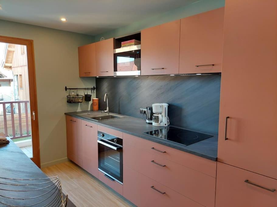 Charmant Appartement Lac D'Annecy / Ski - 6 Pers Мантон-Сен-Бернар Екстер'єр фото